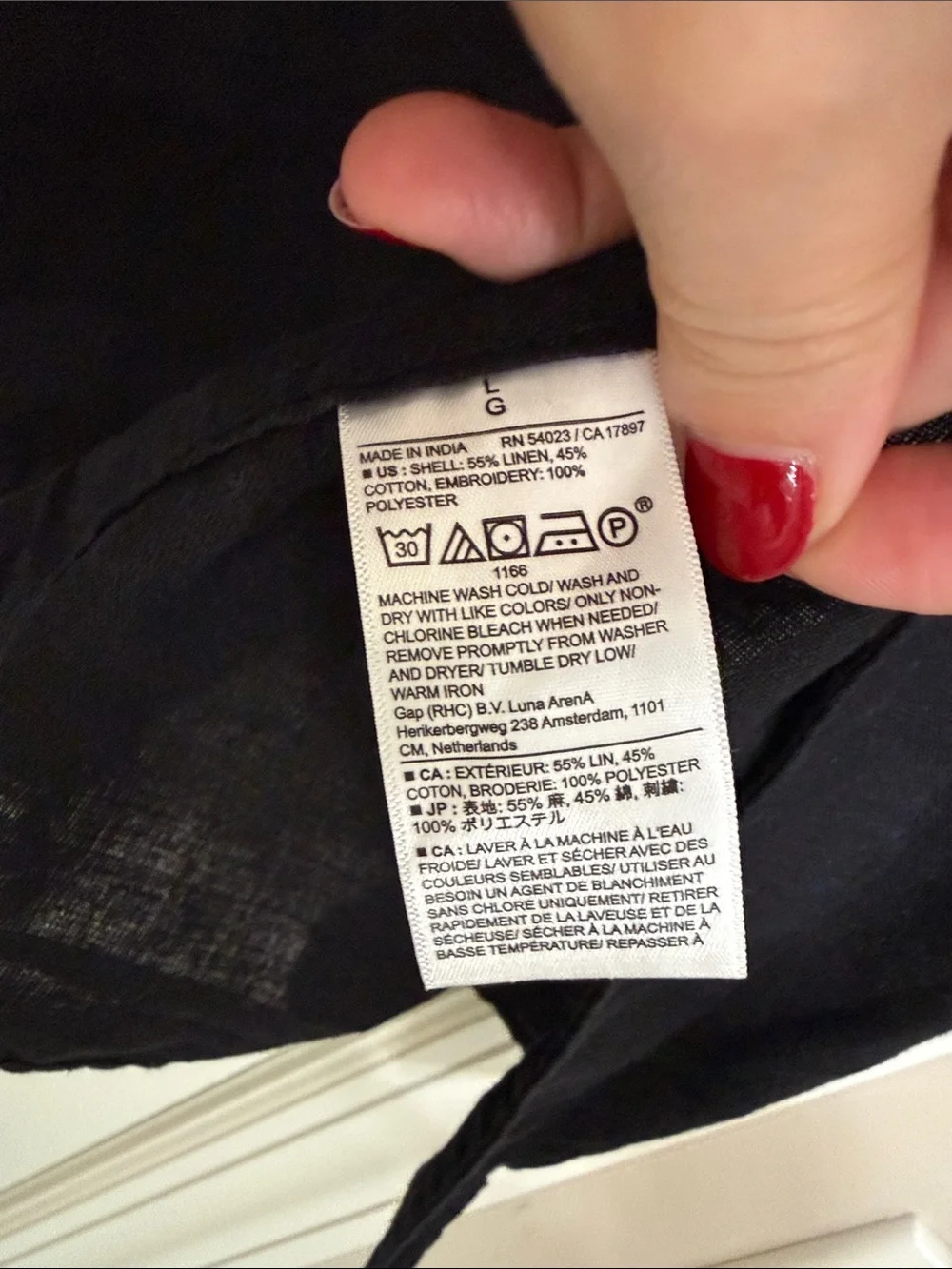 Banana Republic lightweight black